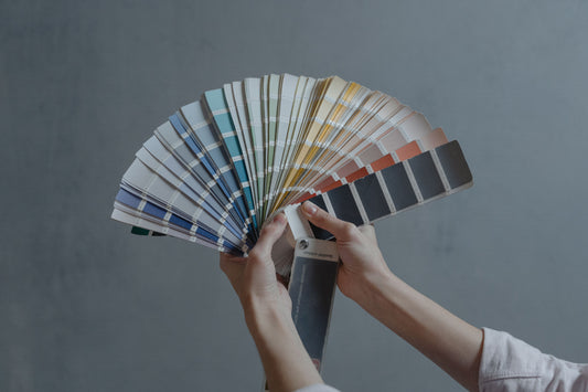 Diese Farbtöne liegen aktuell im Trend: Moderne Farben für dein Zuhause